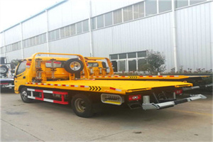 昭阳附近拖车救援搭电